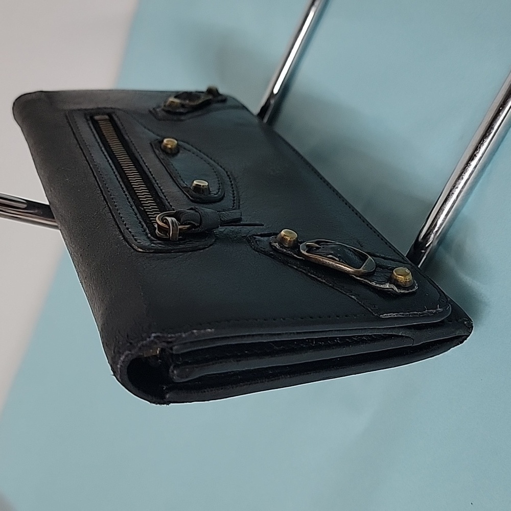 BALENCIAGA Agneau Classic Hardware Magnetic Closure Wallet Black - Picture 5 of 16